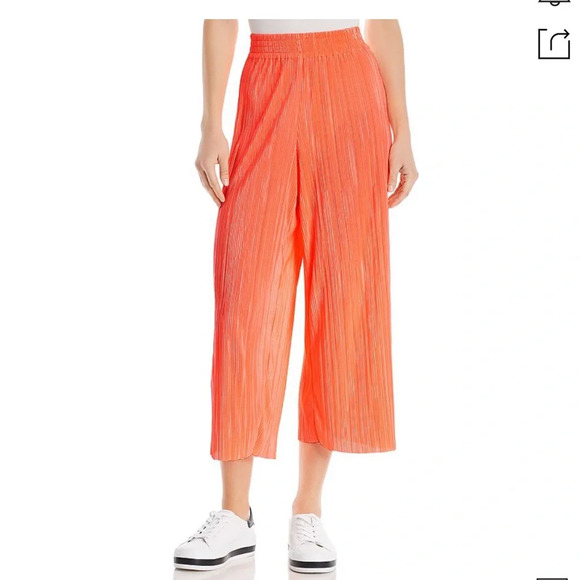 NWT ALICE + OLIVIA ELBA PLEATED CROPPED PANTS - Picture 1 of 4